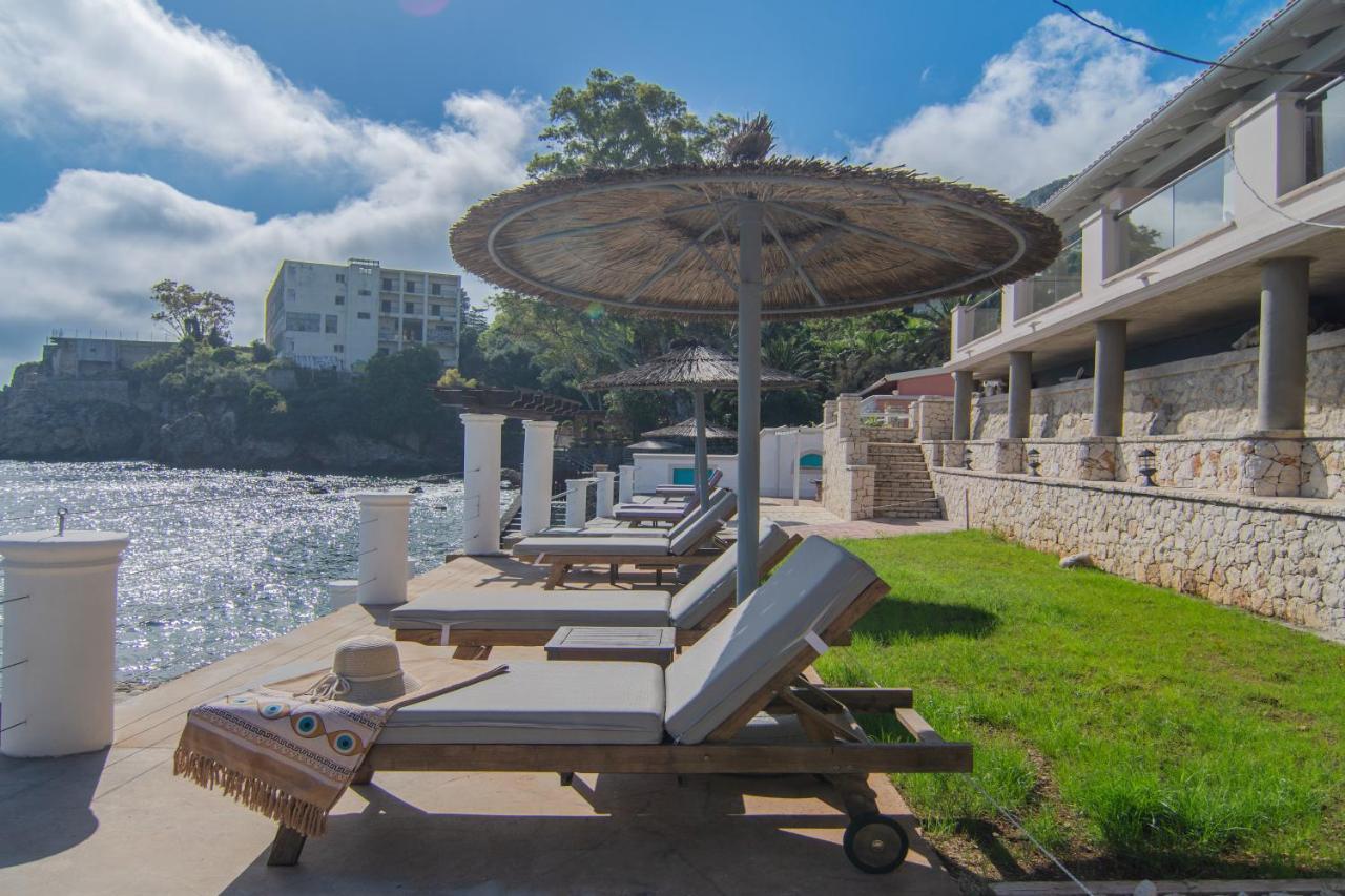 Thomas Beach Studios ปาเลโอกัสไตรซา ภายนอก รูปภาพ